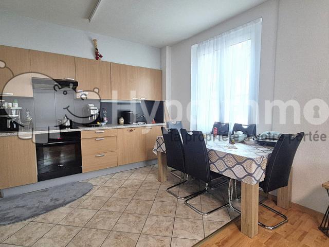 Charmantes 3 Zimmer Apartment im 1. Stock mit Balkon