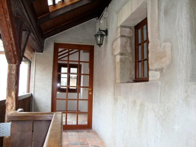 Charmantes 3 Zimmer Doppelhaus, historischer Charakter im Herzen von Hermance – 50 m vom See entfernt