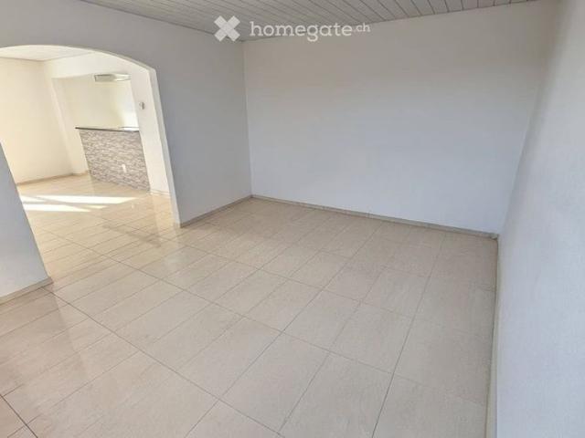 Charmantes 4.5 Zimmer Einfamilienhaus mit Wintergarten und Garten an ruhiger Lage in Muri AG
