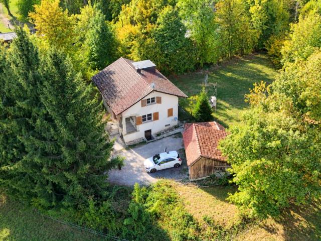 Charmantes 4 Zimmer Einfamilienhaus auf grosszügigem Grundstück mit Erweiterungspotenzial