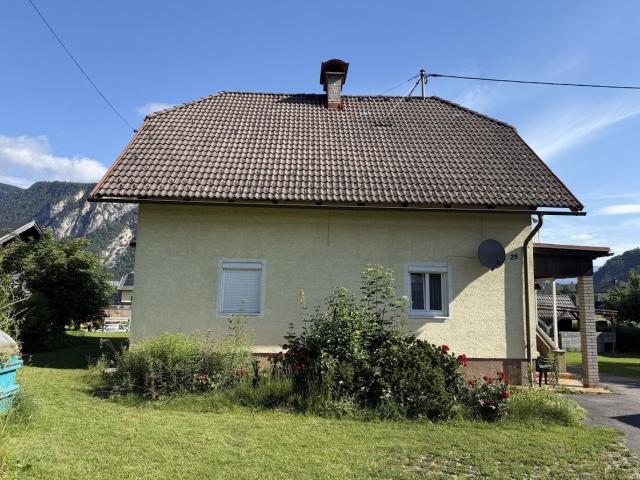 Charmantes 5 Zi Haus in Fürnitz, 127M², 2 Balkone, Garage, 255.000 €!