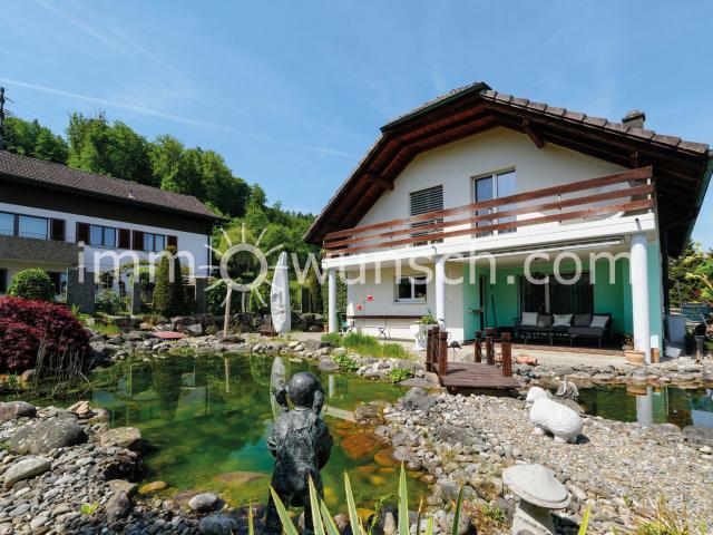 Charmantes 5 ½ Zimmer Einfamilienhaus, mit toller Gartenanlage, an erhöhter und ruhiger Wohnlage