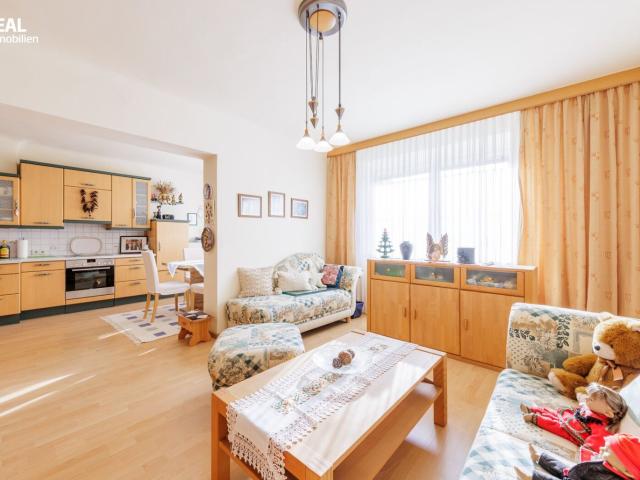 Charmantes 7 Zimmer Einfamilienhaus mit Großem Garten