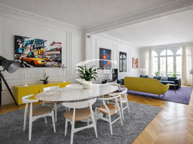 CHARME DE L’ANCIEN ET VOLUMES D’EXCEPTIONCatherine PiguetAlma Immobilier