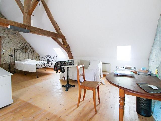 Charme de l'ancien au coeur de la nature 135m² Saint Romain Sous Gourdon