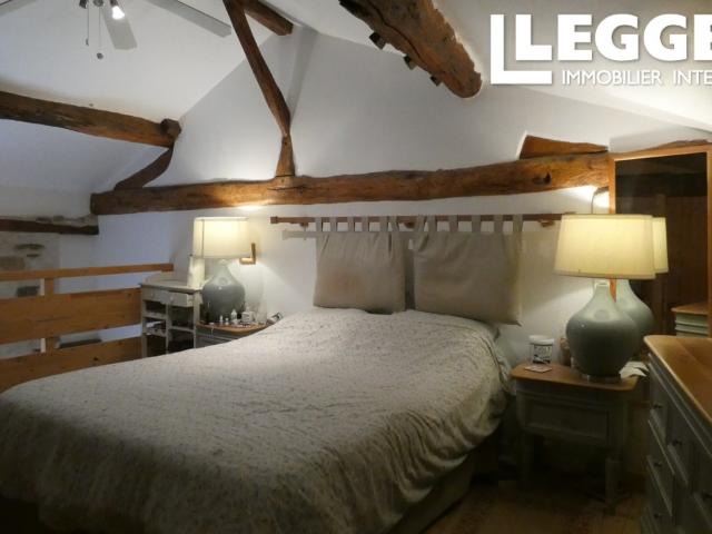 Charme et caractère maison du XVIIe siècle, magnifiquement aménagée en chambre d'hôte, idyllique. lieu