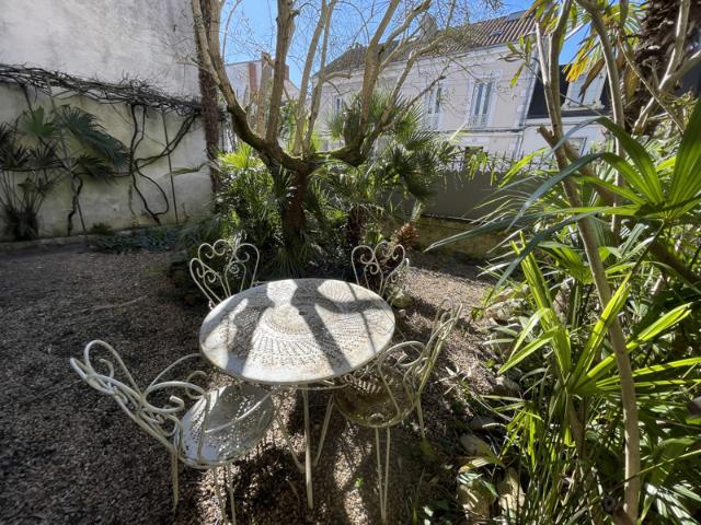 CHARME ET ELEGANCE AU COEUR DE PERIGUEUX