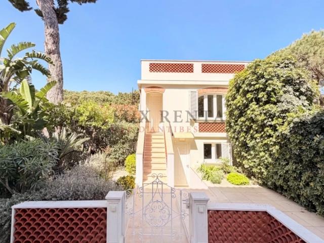 Charme et panorama – Appartement villa vue mer – Cap d'Antibes Ouest