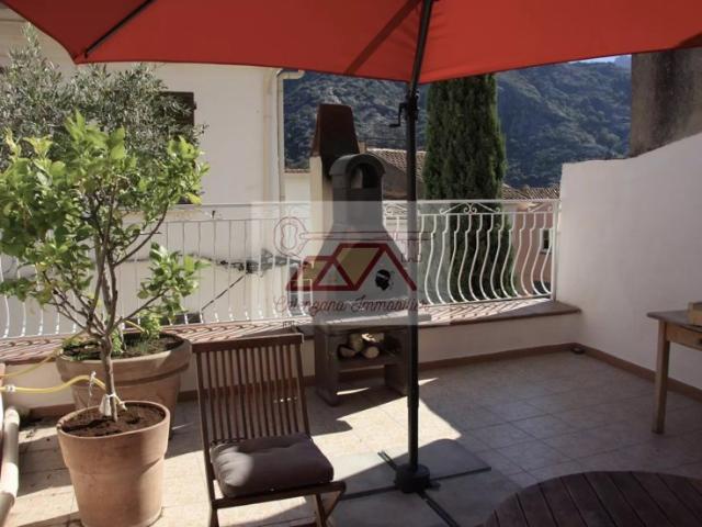Charme et vue panoramique à Muro Maison de village 128m², avec dépendance