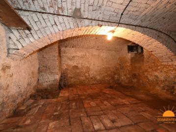 Schöffelstadt, 2340 - Garten, Parkplatz