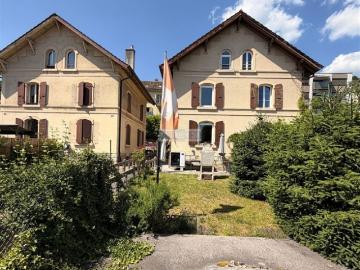 Charme und Authentizität Alte Villa Suchard mit Garten und Garage