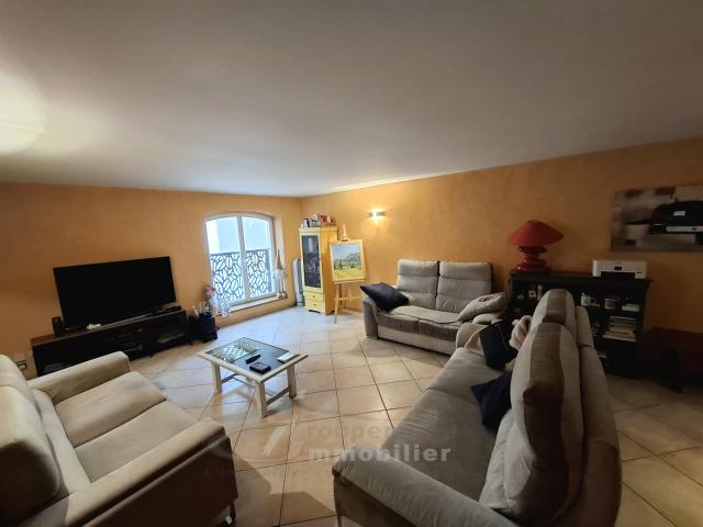 Charmes Sur L'herbasse Maison De Village 108 M2 Garage 108m² Charmes sur l'Herbasse