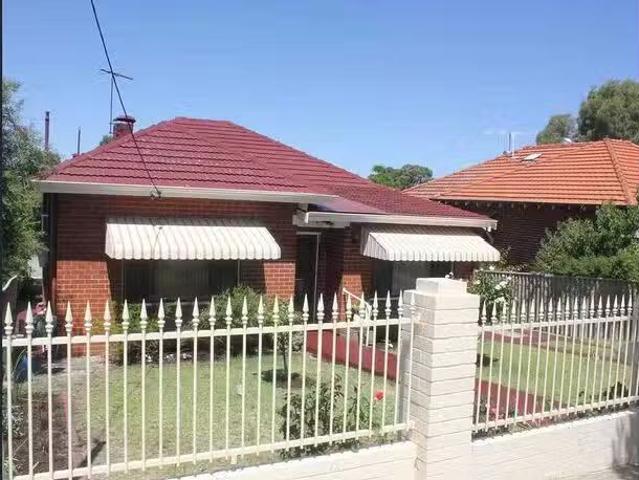 Nice 43 Kenny Street, Bassendean, WA 6054