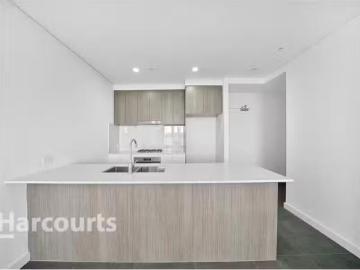 Deal! 402/15 King Street, CAMPBELLTOWN Apartment for rent Lis.