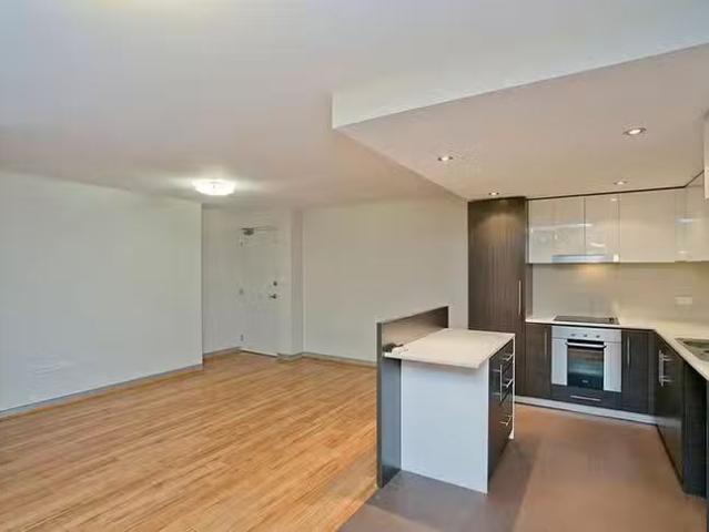 Charming 403/403 Newcastle Street, Northbridge, WA 6003