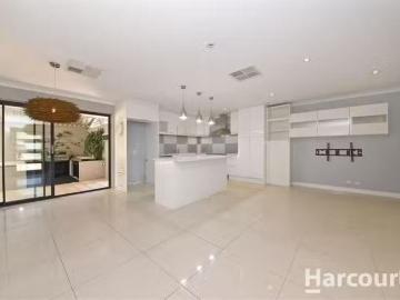 Cozy 40 Tasman Road, BELDON, WA 6027 House for Rent