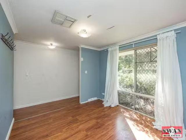 For Rent! 40 Waterlily Drive, Stratton, WA 6056
