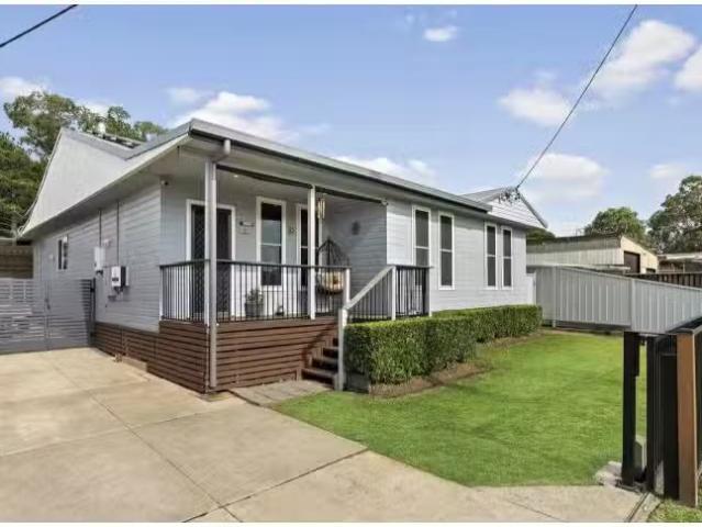 Cozy 40 Delprat Avenue, Beresfield House for rent Listed by Z.