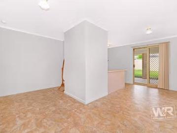 Cozy 40 Lorenzo Way, Orana, WA 6330