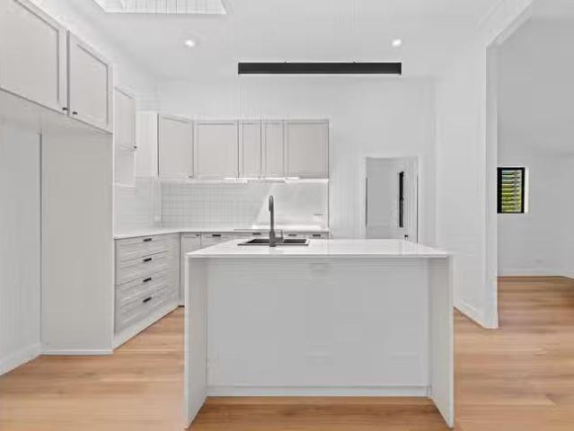 For Rent! 40 Mackenzie Street, Manly West, QLD 4179
