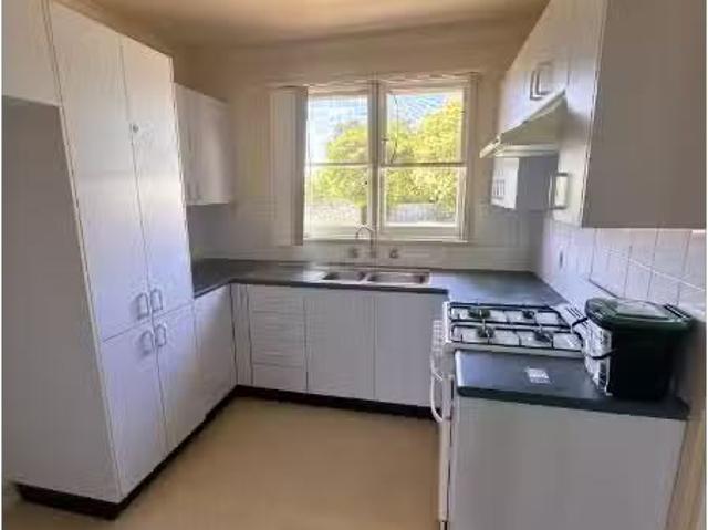Nice 40 Oleria Street, KARABAR House for rent Listed by Ray W.