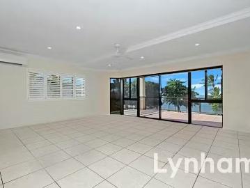 Cozy 4/103 The Strand, North Ward, QLD 4810