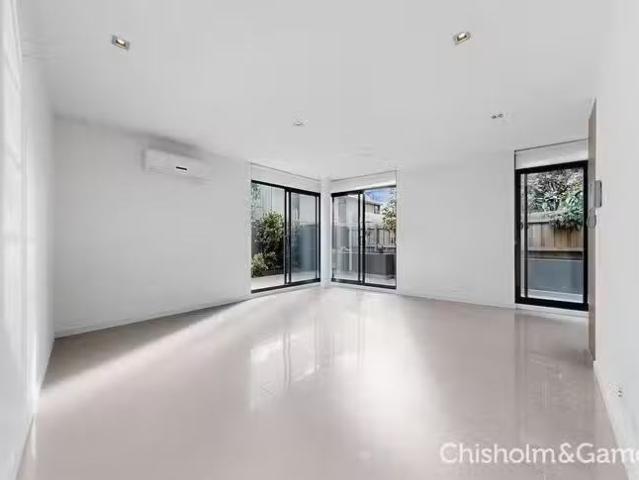 New 4/10 Docker Street, Elwood, VIC 3184