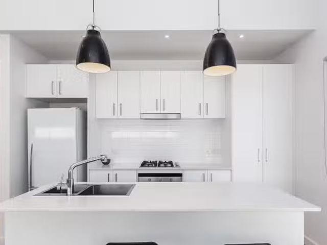 Rental! 4/12 Suffolk Road, Sunshine North VIC 3020