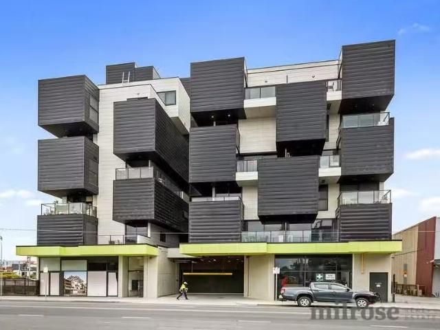Nice 414/90 Buckley Street, Footscray VIC 3011