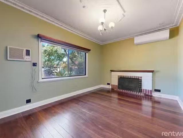 Nice 41 Basinghall Street, East Victoria Park, WA 6101