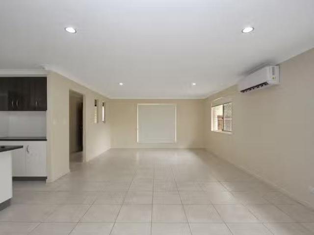 Unique 41 Fernvale Road, Brassall, QLD 4305