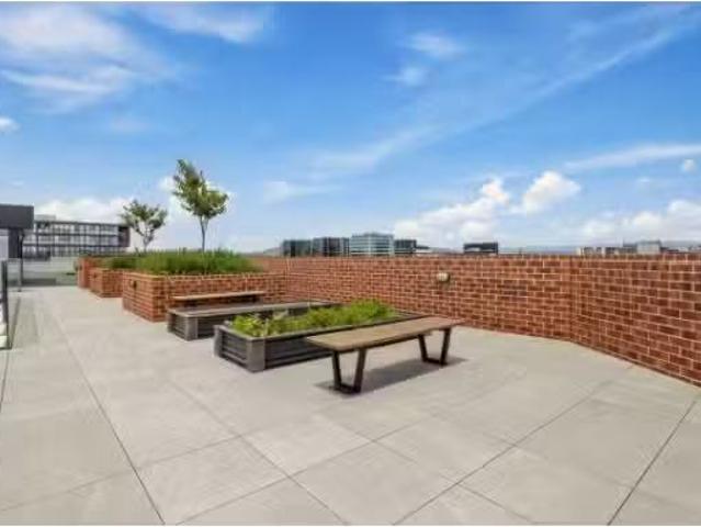 Deal! 421/61 Cooyong Street, Braddon Apartment for rent Liste.