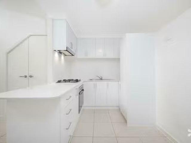 New 4/21 Bent Street, Cannington, WA 6107