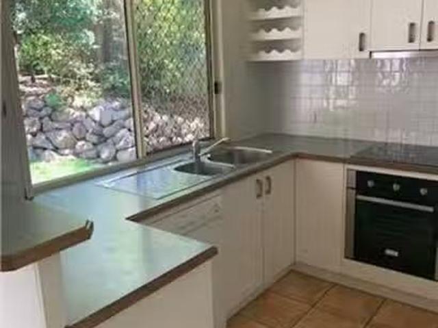 Charming 4/23 London Road, Clayfield, QLD 4011