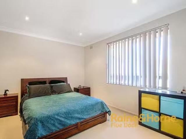 Just in! 4/26 Kings Road, Five Dock, NSW 2046
