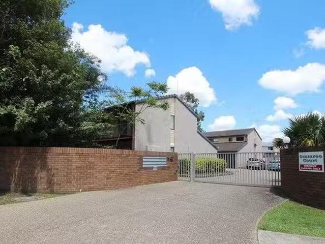 Deal! 4/2 College Street, Loganlea, QLD 4131