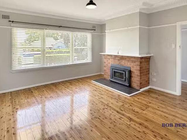 Just in! 42 Sterling Street, Dubbo, NSW 2830