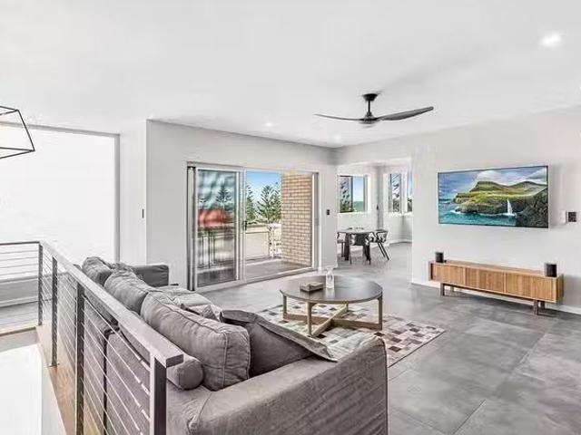 Cheap 4/427 Esplanade, Manly, QLD 4179
