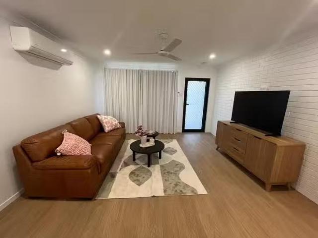 Cheap 4/49 Baden Powell Street, Wandal, QLD 4700