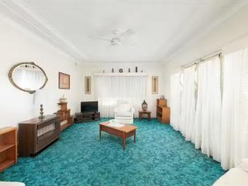 New 44 fishong Road, Gymea Bay House for rent Listed by Antho.