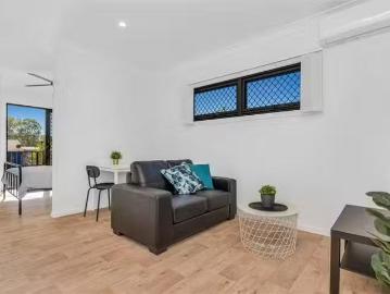 Nice 4/53 Brooke Street, Rocklea, QLD 4106