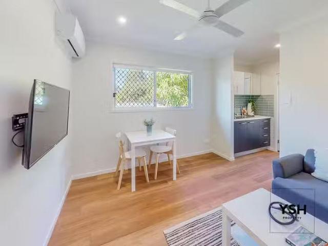 Cozy 4/58 Wilga Street, Wacol, QLD 4076