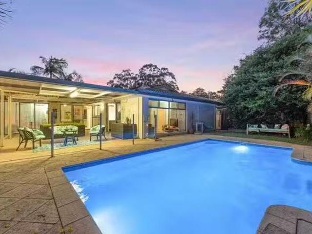 Cheap 467 Beach Road, Duncraig, WA 6023