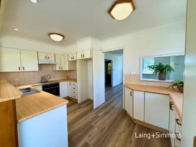 Charming 46 Nella Dan Avenue, TREGEAR House for rent Listed b.