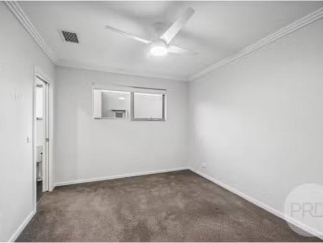 Charming 4/70 Travers St, Wagga Wagga Townhouse for rent List.