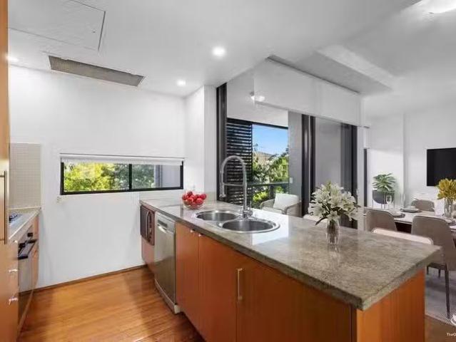 Just in! 47/46 Boundary Street, South Brisbane, QLD 4101