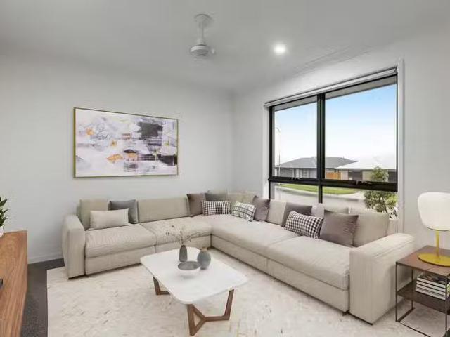 Cozy 48 Tallowwood Boulevard, Cotswold Hills, QLD 4350