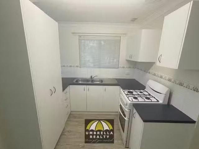 Deal! 48 Westwood Street, Withers, WA 6230