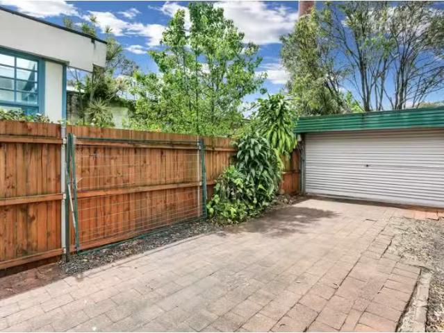 Deal! 49 Ross Street, FOREST LODGE House for rent Listed by M.