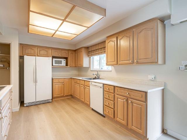 Beautiful Five Bedroom Family Home in the Government Road Area